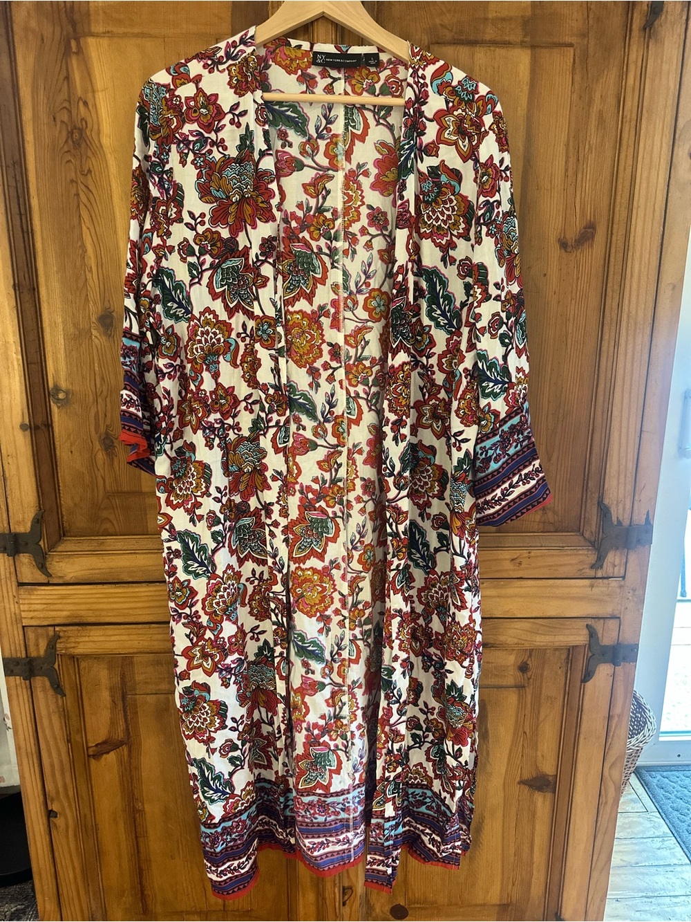 New York & Company Floral Boho Kimono Cream/Multi